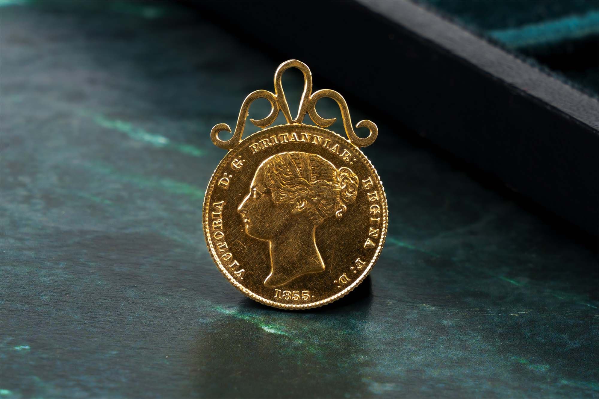 Australia, Victoria (1839-1901), gold Half Sovereign, 1855, Sydney - EXTREMELY RARE