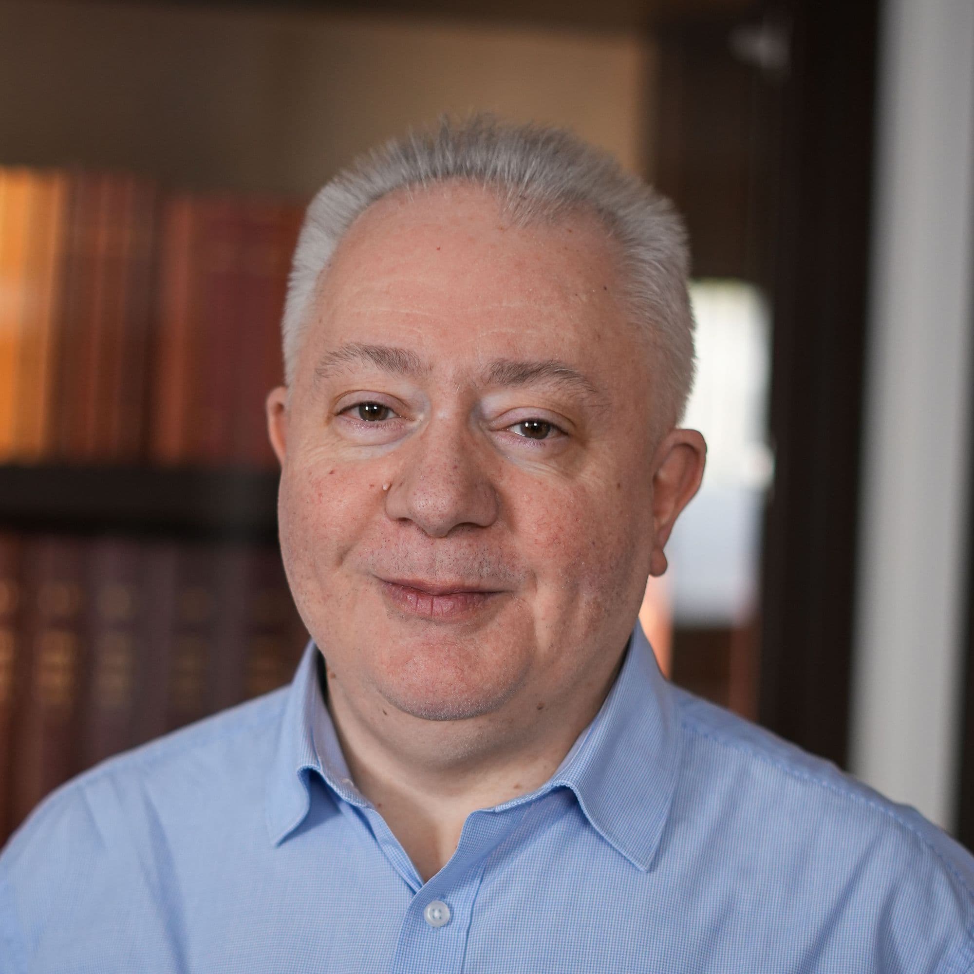 Andrew Mansi Senior Commonwealth Sales Specialist